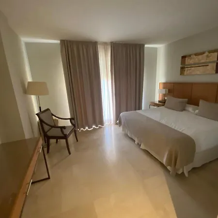 Apartamento De Lujo Elviria Urb Ona Club * Marbella