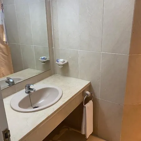 Apartamento De Lujo Elviria Urb Ona Club Διαμέρισμα *